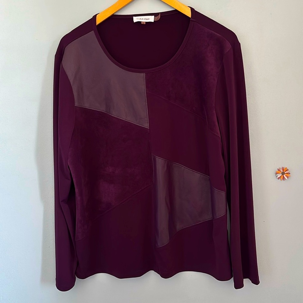 5/$25 Calvin Klein Faux Leather/Suede Patchwork Purple Top Size XL